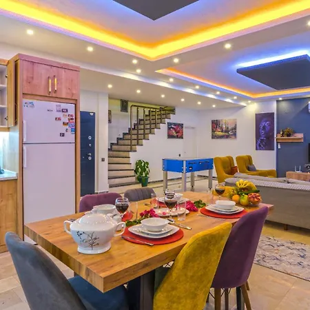 Ronay Villa